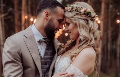 Fotograf Będzie Czesane - Agnieszka Lebryk-Salamon - Fryzjer ślubny w tarnow