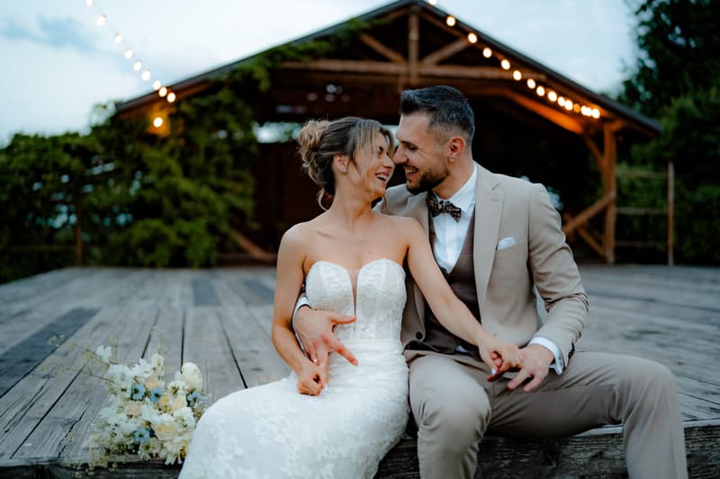 Fotografowie Fotograf Ślubny i Kamerzysta na wesele - SKAMEROWANI - Pakiet FOTO-WIDEO w Kraków