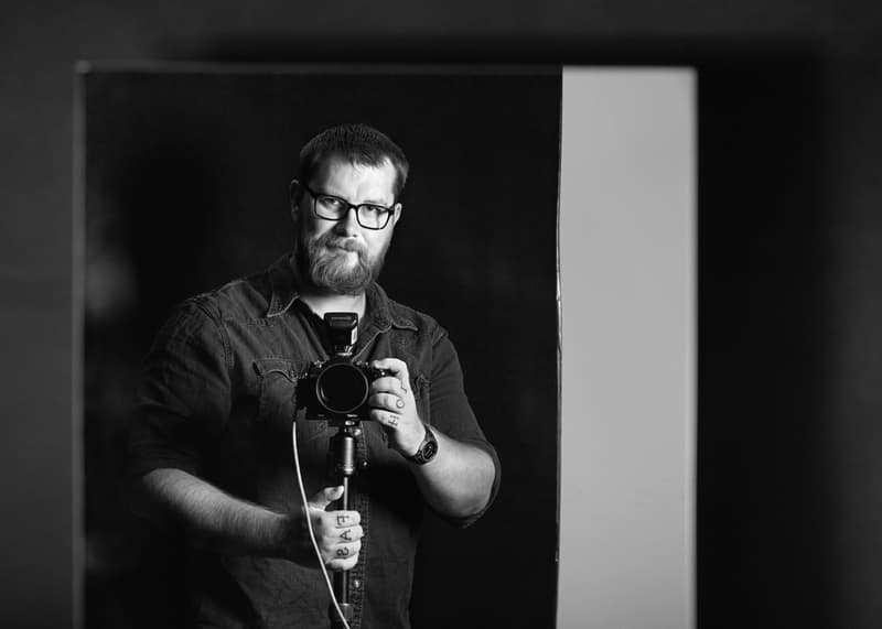 Fotografowie Fotografia biznesowa w Poznaniu - Portrety wizerunkowe i profesjonalne zdjęcia dla firm | Fotograf Headshot - Jakub Strumiłło w Poznań