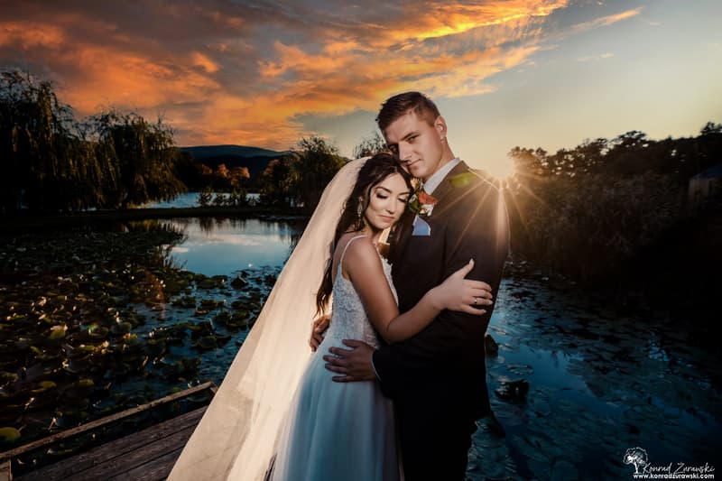 Fotografowie FOTOGRAFIA okolicznościowa - Konrad Żurawski w Jelenia Góra